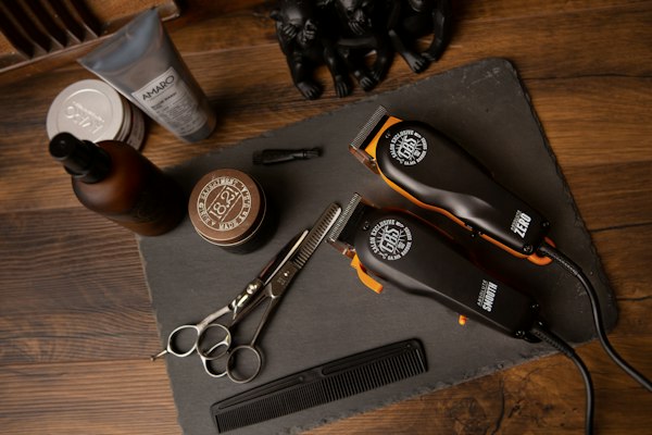Model Rambut Two-Block Korean Style Nanda Barbershop